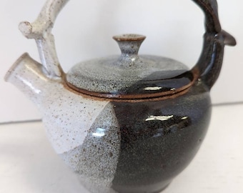 Teapot Handmade Ceramic with beautiful glaze