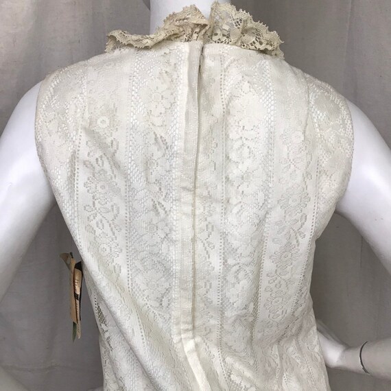 Lace Dress 60s Mod Ruffled Bib Gothic Shift Sleev… - image 5