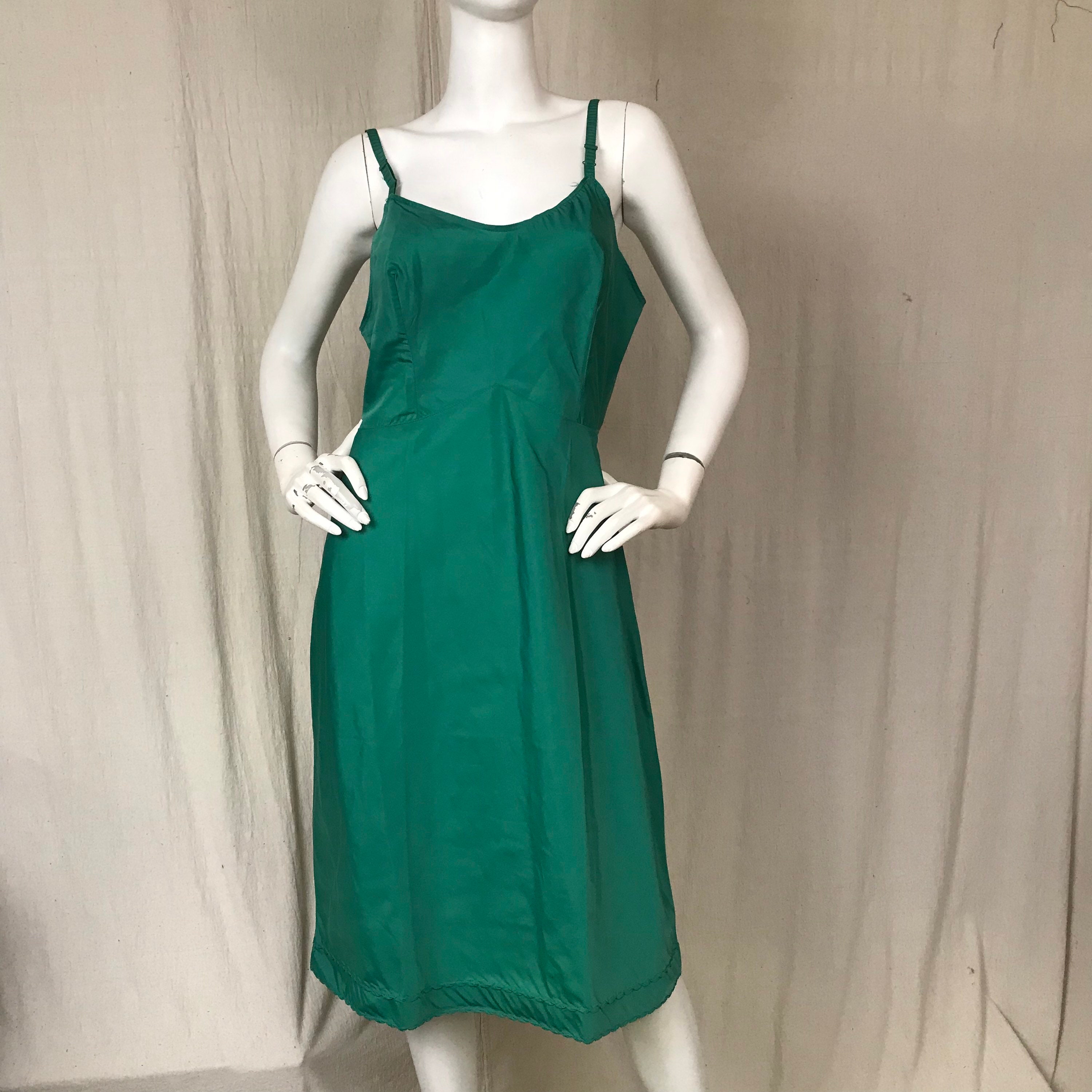 50s Slip Dress Green Nightie // Rayon Nightgown Size 38 Snip - Etsy UK