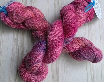 Finngora “Raspberry Jelly” Fingering