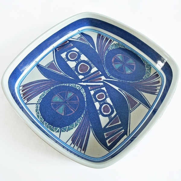 Royal Copenhagen Inge-Lise Koefoed ceramic fajance Tenera bowl. Denmark. 1960's. Big size!