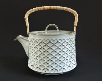 Quistgaard Cordial teapot. Nissen. Denmark. 1960's. Danish design.