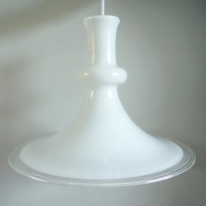 Lámpara colgante de cristal Holmegaard Etude pendel. Diseñado por Michael Bang. Años 80. Tamaño grande.