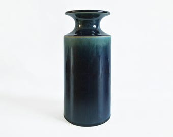 Britt-Louise Sundell ceramic vase. Made by Gustavsberg, Sweden. 1960's. Mid century.