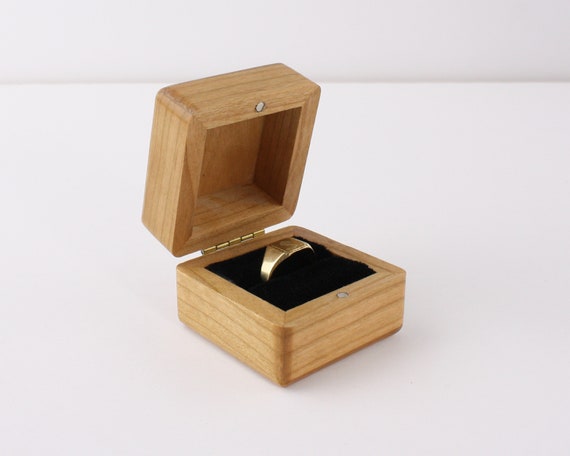 handmade engagement ring box