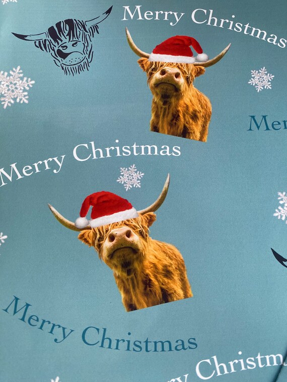 Christmas Highland Cow Gift Wrapping Paper with Gift Tag