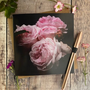 Carte de voeux rose - carte de fleurs - carte de voeux rose rose - carte d'anniversaire pour maman - carte d'anniversaire florale - carte de voeux florale - roses roses