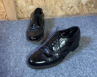 Vintage Marina Grimani Black Leather Lace up Shoes W/ Side Cut 