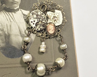 Brooch/Steampunk Costume/Steampunk Jewelry/Steampunk Brooch