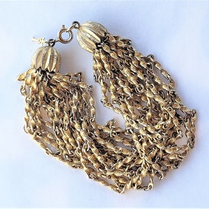 Vintage Bracelet/Crown Trifari Bracelet/Multi Strand/Gold Bracelet/Trifari Bracelet/Gold Bracelet