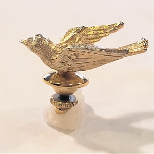 Avon Tie Tac/Avon Lapel Pin/Gilded Bird/Tie Tac