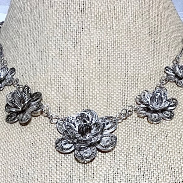 Sterling necklace/Filigree necklace/Rose Necklace/Antique Necklace/Filigree Rose/Vintage necklace