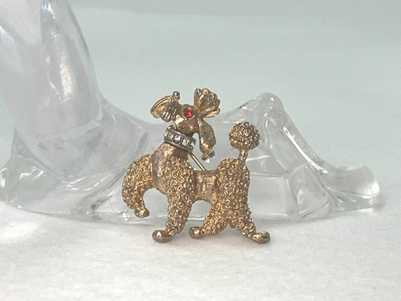 Poodle Brooch/Dog Brooch/Gold Brooch/Vintage Brooch/rhinestone brooch/JJ Brooch