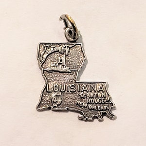 Charm/Sterling Silver Charm/Bracelet Charm/Vintage Charm/ State of Louisiana Charm/Charm/Louisiana Charm