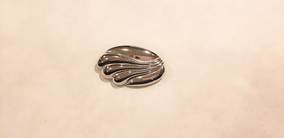 Vintage Brooch/Monet Brooch/Swirl Brooch/Silver B… - image 1