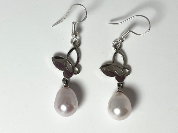 Sterling/Baroque Pearl/Pearl Earrings/Butterfly E… - image 3