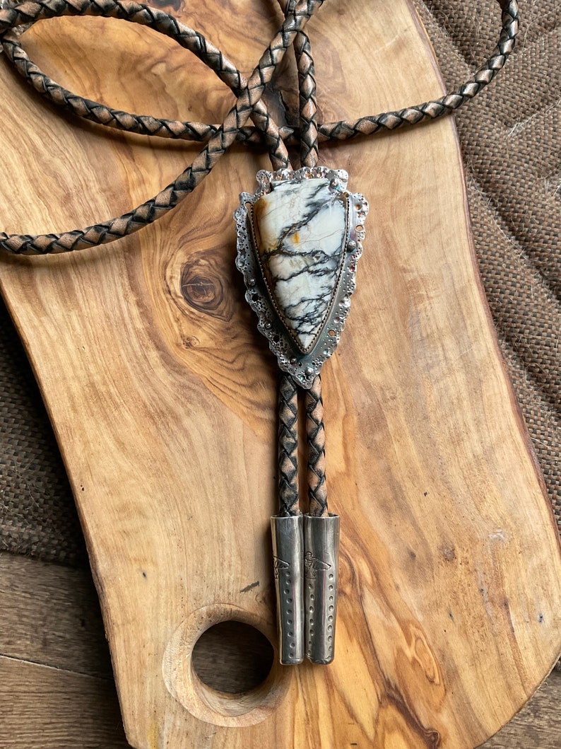 Genuine hubei white opalized stone bolo tie for her, arrowhead shaped bolo tie, hubei opalized stone bolo tie, ooak bolo tie, lariat tie. image 3