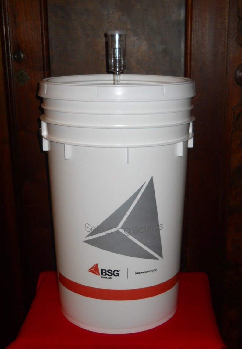 Fermentation Bucket W/lid and Airlock 6.5 Gallon Primary Etsy