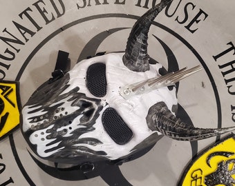 Horned skull mask