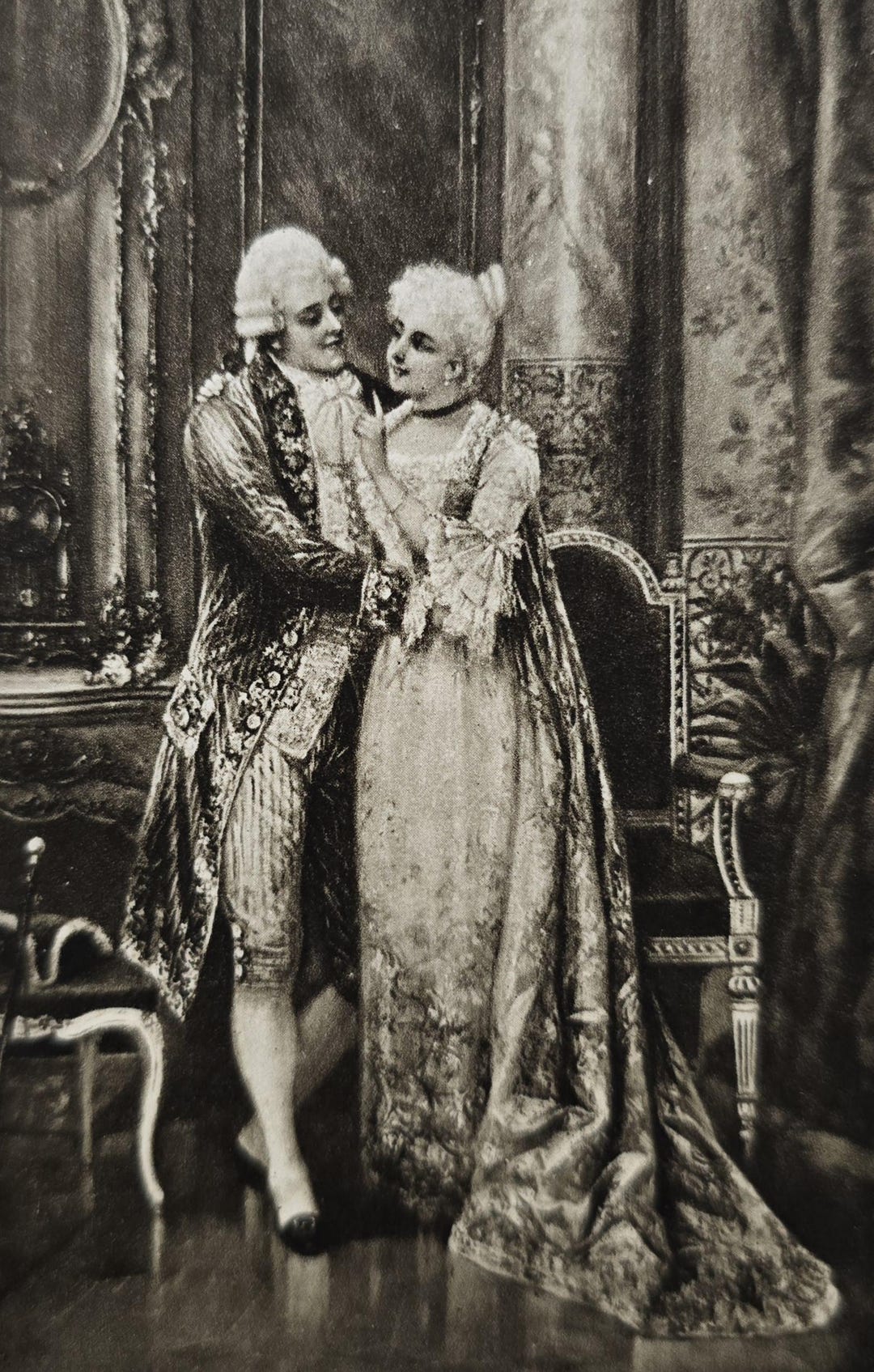 Rococo Couple at Versailles /// Fine Art Illustration /// Baroque Belle ...