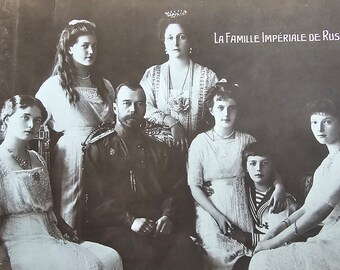 The Romanov Family /// Imperial Regal Portrait with Nicholas, Alexandra, Duchesses & Alexei // Original Antique French Postcard // Year 1913