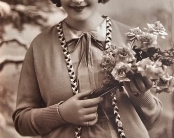 Parisian Gatsby Lady /// Woman Portrait with Flowers /// Original Vintage French Postcard /// Year 1932