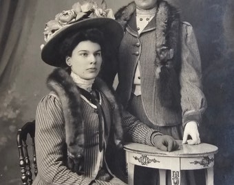 Belle Epoque Winter Fashion /// Edwardian Women Portrait /// Original Antique Belgian Real Photo Postcard /// Year 1909!