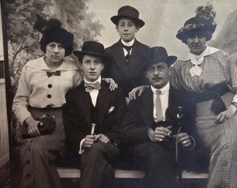 Unusual Family Portrait /// Ladies and Gentlemen /// Fancy Fashion /// Original Antique German Real Photo Postcard /// Year 1918!