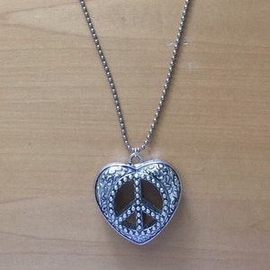Large Pewter Peace Sign on Bubble Chain