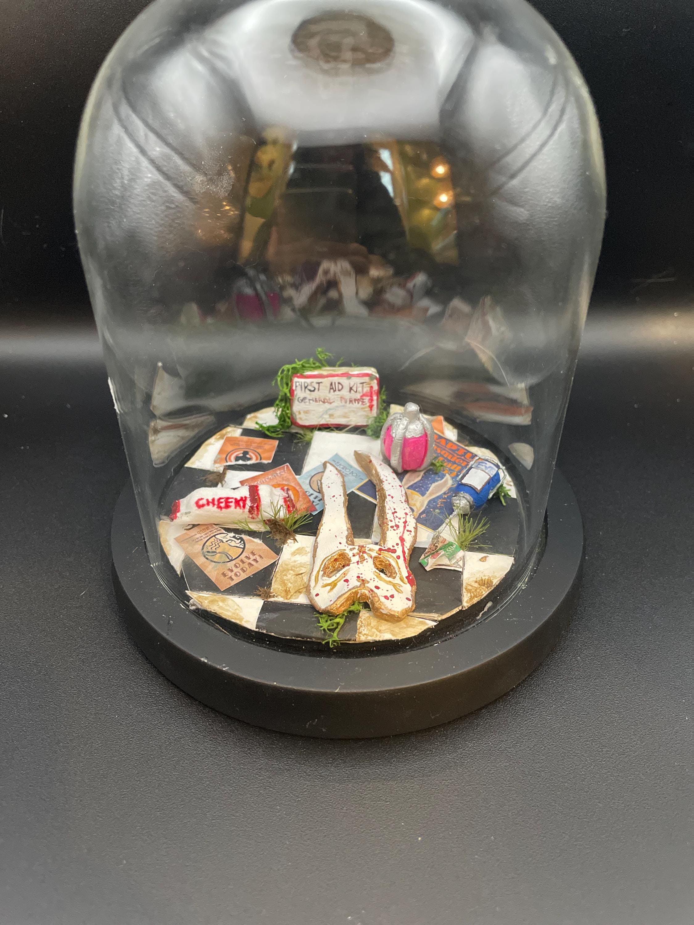 Bioshock diorama under a cloche jar. Bioshock miniature Bioshock art.