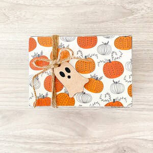 Halloween Wooden Book Stack Decor - Pumpkin & Mini Faux Books Bundle | Trick Or Treat Tiered Tray Decor For Table Shelf