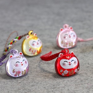 Handmade Mobile Phone Charm, Hand Painted Japanese Amulet Maneki Neko,  Kitty Jingle Mobile Phone accessories, Keyring, Bag Charm