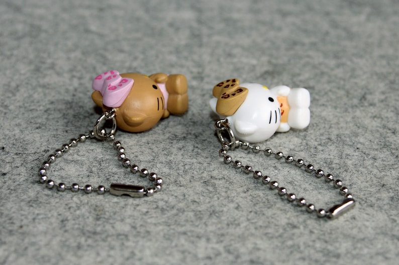 Japanese Kawaii Vintage Kitty Keychain, Mobile Phone Charm, Limited Edition, Kitty Dress In Leopard Print Clothes, Friendship Gift image 3