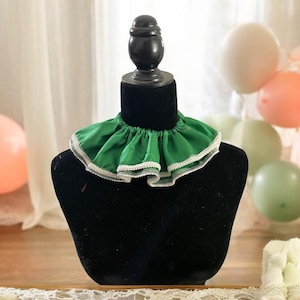 Costume clown collar