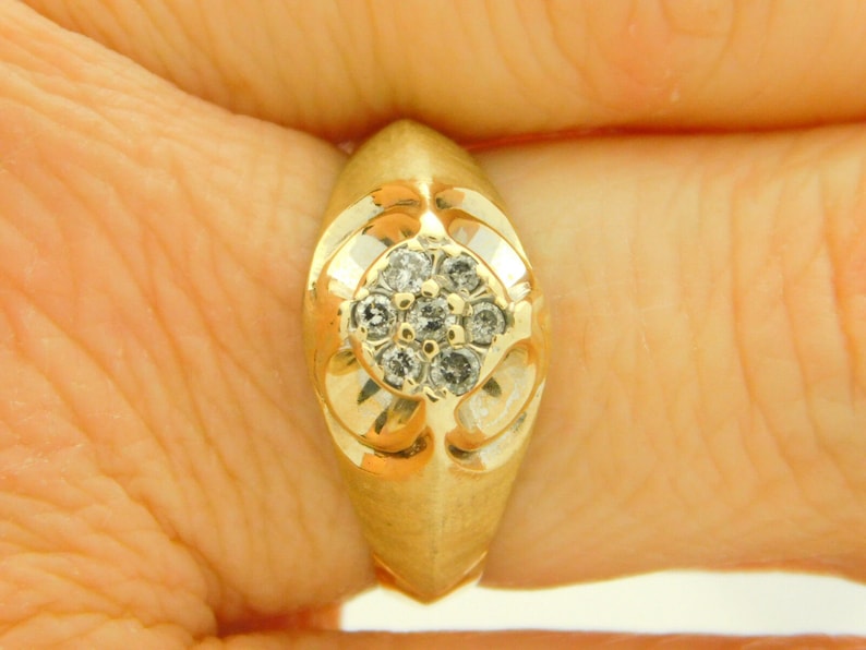 0.15 carat t.w man/'s round cut diamond cluster ring 10k yellow gold #38972