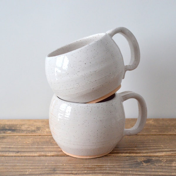 Speckled Mug Duo with handle - Stoneware and white glaze