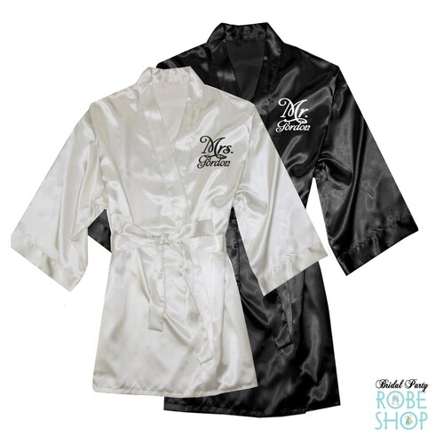 Set of 5 Personalized Satin Robes // Bridesmaid Gift Etsy