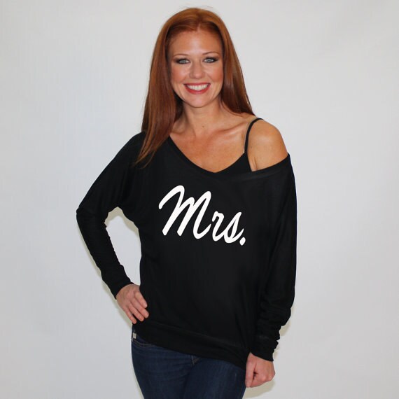 white flowy top long sleeve