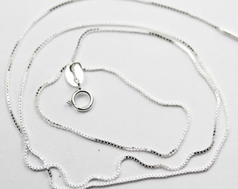 Sterling Silver Girls .8mm Box Chain MONTANA State Pendant Necklace