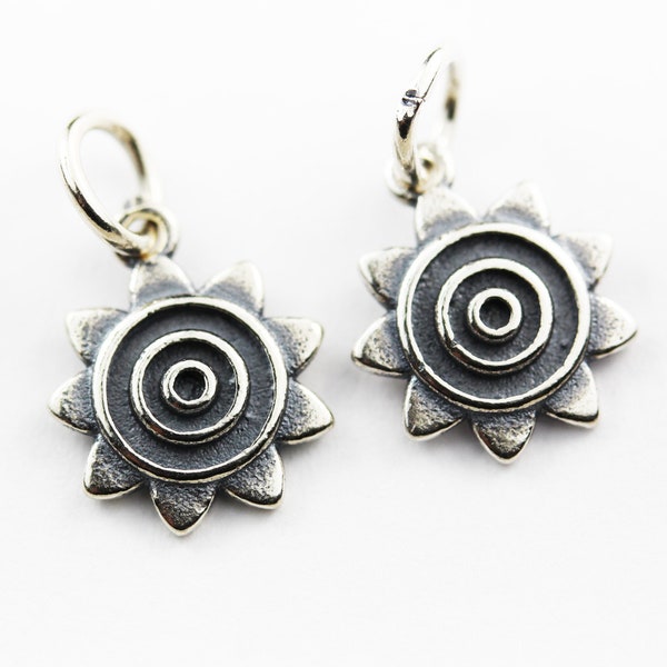 S2pcs 925 antique sterling silver jewellery findings charm beads , 11mm spiral sun charm