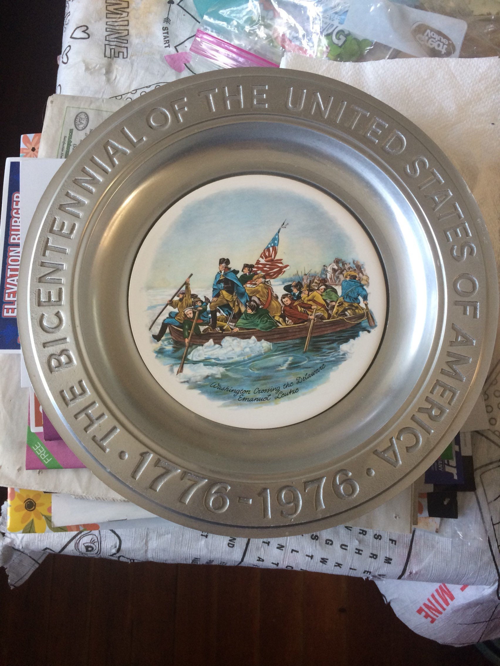 Bicentennial Commemorative Pewter Plate No We Are One Crossing the Delware 4