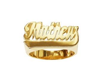 Custom Gold Name Ring | Solid Gold 10k or 14k | Fine Jewelry | Classic Script with Straight Tail (Item: LEE107 )