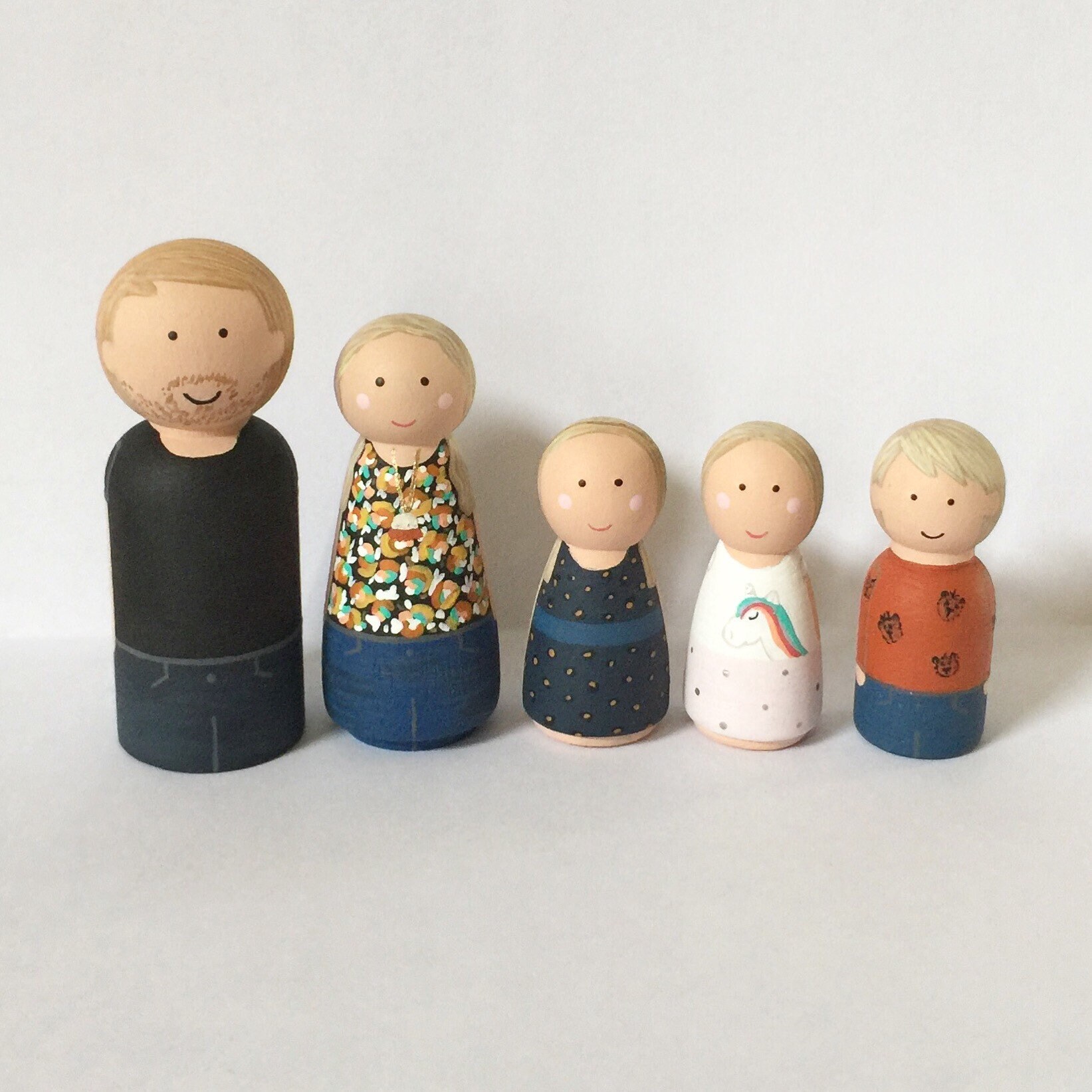 5 inch doll family