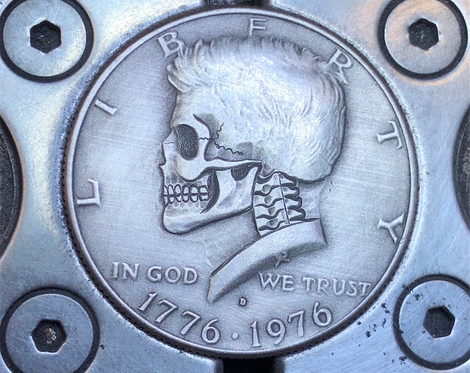 Hobo Nickel Skull By M.J. Petitdemange engraved Challenge Coin,memento mori,carved skull,Jewelry,Art-metal-Groomsmen gift-Halloween