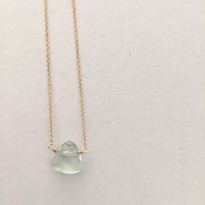 GREEN FLUORITE NECKLACE / simple / natural stone / beachy / boho / green