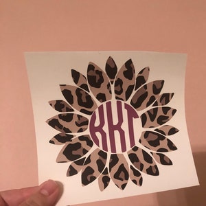 Gepard Monogramm Aufkleber Vinyl | Gepard-Sonnenblumen-Monogramm-Aufkleber | Monogramm Aufkleber | Sonnenblume Vinyl Aufkleber | Gepard-Aufkleber Vinyl