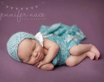 Knitting Pattern//Newborn Pattern//Knit Your Own//PDF Pattern//Knit Baby Hat//Newborn Props//Baby Accessory//Knitting//