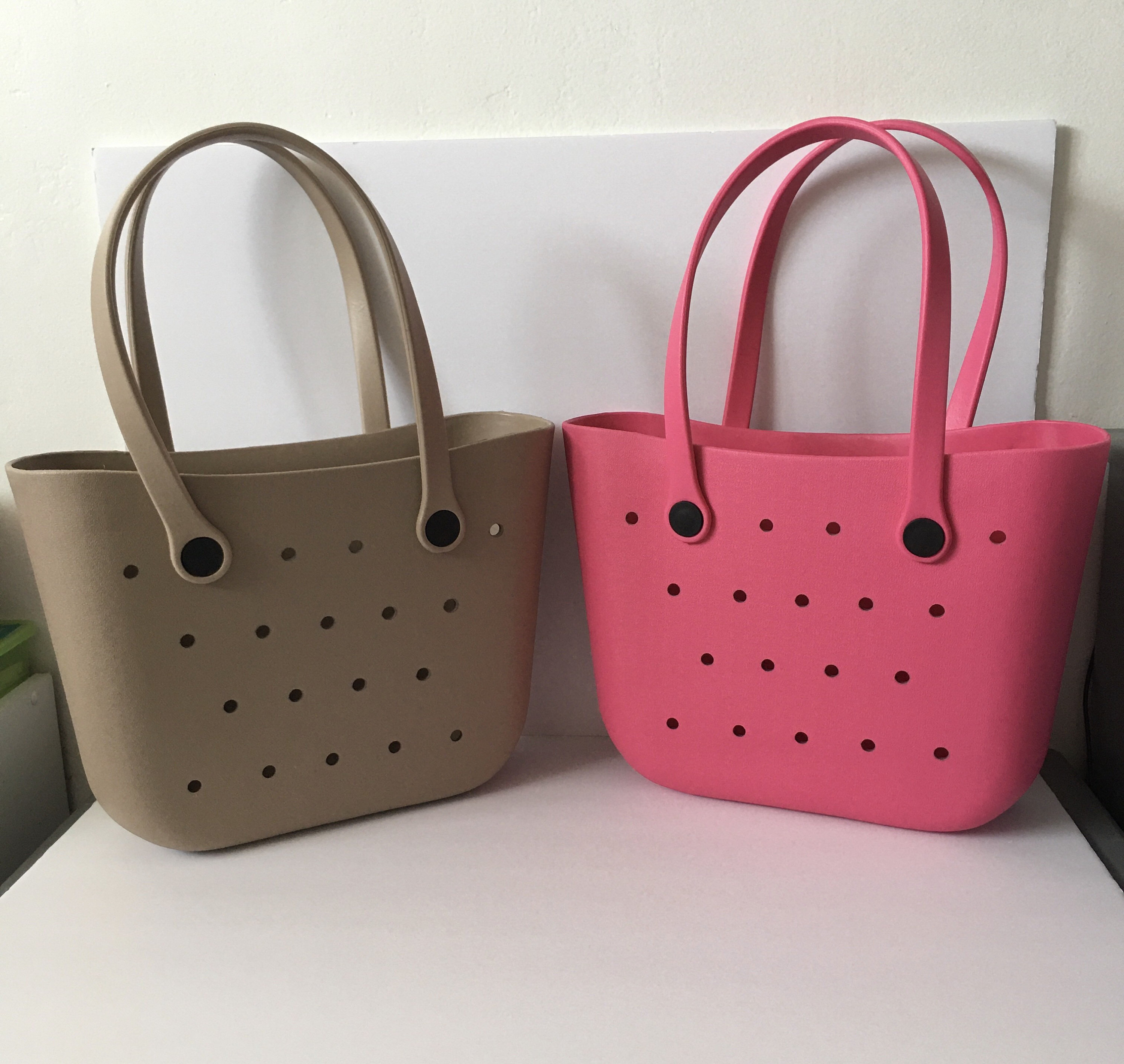 croc beach tote
