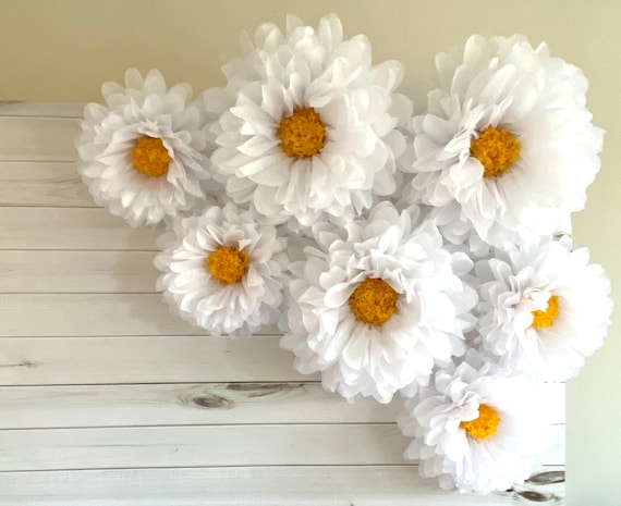 Giant Paper Flower Daisies for Mothers Day Brunch, Baby Showers ...