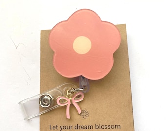 Card Holder for Worker, Badge Reel for Kids, Doctor, Nurse, Student, Retractable Badge, ID Badge, great gift
